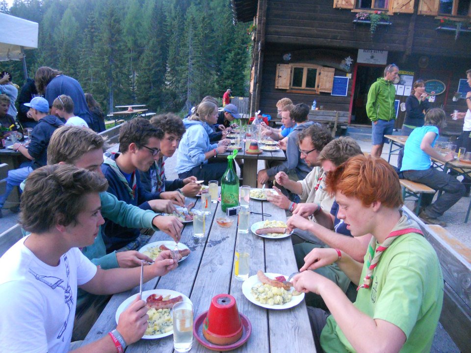 Sint-Martinus den XIIde - Internationaal Kamp Techuana 2012